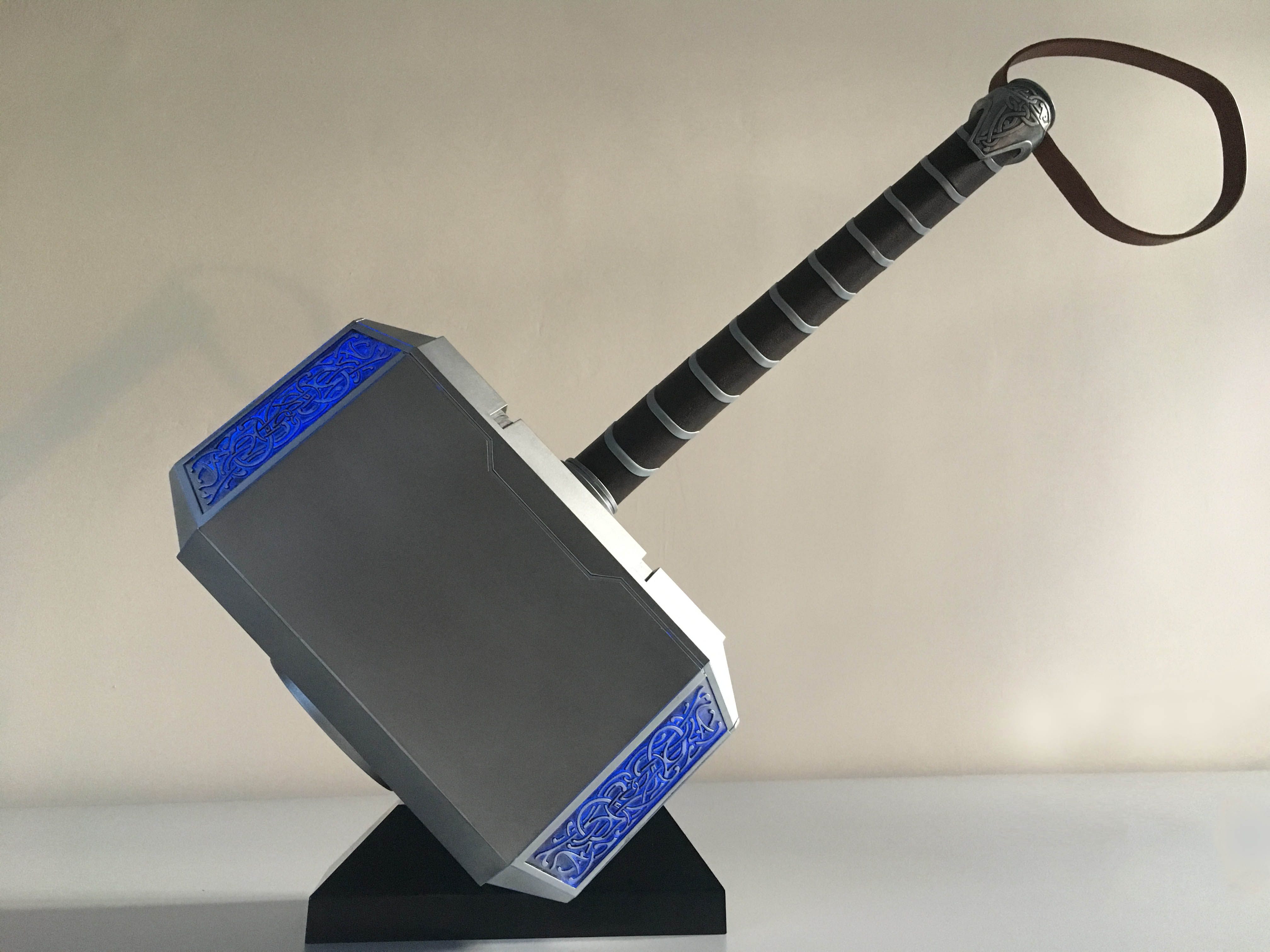 Marvel Legends Series Mjolnir - Be it Thor worthy?